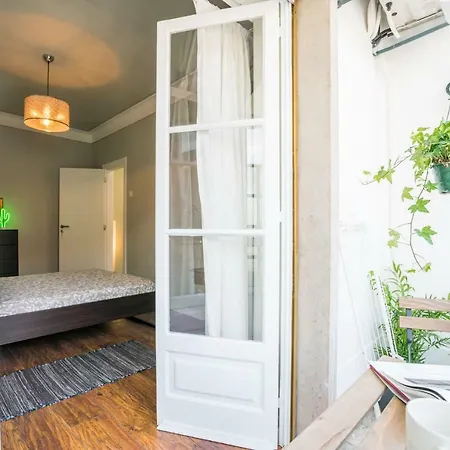 Fonte Luminosa Flat * Lissabon